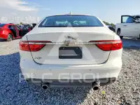 2016 Jaguar XF фото