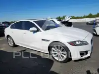 2016 Jaguar XF photo