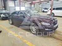 2016 Jaguar XJ photo