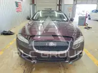 2016 Jaguar XJ photo