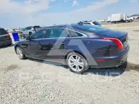 2016 Jaguar XJ photo