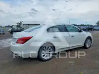 2016 Buick LACROSSE photo