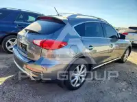 2016 Infinity QX50 photo