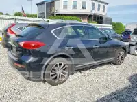 2016 Infinity QX50 photo