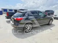 2016 Infinity QX50 photo