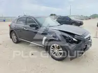 2016 Infinity QX70 фото