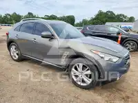 2016 Infinity QX70 фото