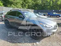 2016 Infinity QX70 фото
