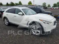2016 Infinity QX70 фото