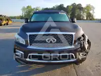 2016 Infinity QX80 photo