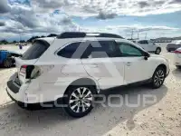 2016 Subaru Outback photo