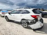 2016 Subaru Outback photo