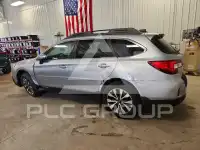 2016 Subaru Outback photo