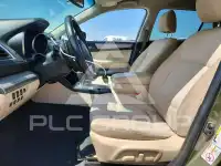 2016 Subaru Outback photo