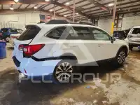 2016 Subaru Outback photo