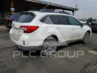 2016 Subaru Outback photo