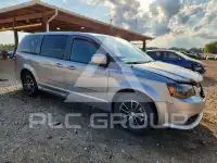 2016 Dodge CARAVAN фото