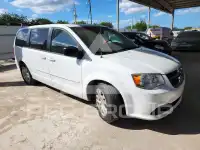 2016 Dodge CARAVAN photo