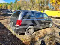 2016 Dodge CARAVAN фото