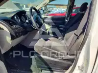 2016 Dodge CARAVAN photo