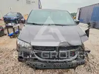 2016 Dodge CARAVAN photo