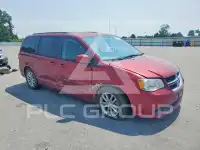2016 Dodge CARAVAN фото