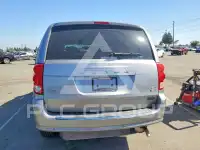 2016 Dodge CARAVAN photo