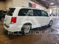 2016 Dodge CARAVAN photo