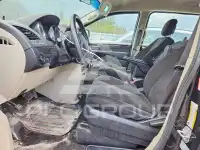 2016 Dodge CARAVAN фото