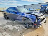 2016 Dodge CHALLENGER photo