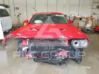 2016 Dodge CHALLENGER photo