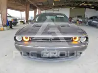2016 Dodge CHALLENGER фото