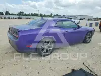 2016 Dodge CHALLENGER photo