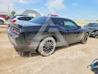 2016 Dodge CHALLENGER фото