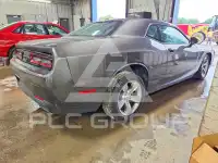 2016 Dodge CHALLENGER photo