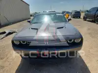 2016 Dodge CHALLENGER photo