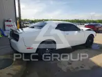 2016 Dodge CHALLENGER photo