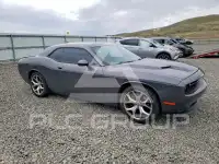 2016 Dodge CHALLENGER photo