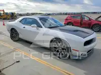 2016 Dodge CHALLENGER photo