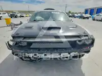 2016 Dodge CHALLENGER фото