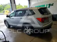 2016 Honda PILOT photo