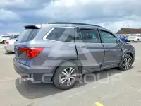 2016 Honda PILOT photo