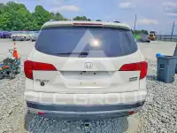 2016 Honda PILOT photo