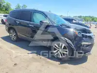 2016 Honda PILOT photo