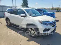 2016 Honda PILOT photo