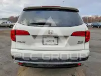 2016 Honda PILOT photo