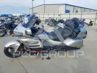 2016 Honda GL фото