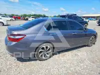 2016 Honda Accord photo