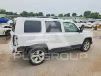 2016 Jeep PATRIOT photo