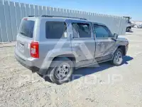 2016 Jeep PATRIOT фото